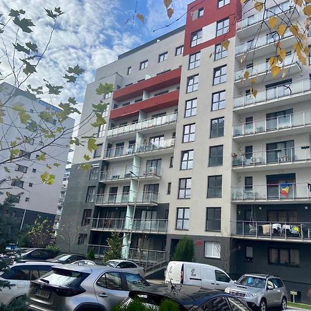 Divany Apartaments - Coresi Mall Brasov Exterior photo
